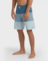 Tribong Lo Tide 19" Boardshorts - Blue Fog Multi - Blue Fog