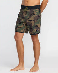 73 Pro Hi 17.5" Boardshorts - Camo