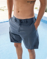 Crossfire Wave Wash Submersible 18" Hybrid Shorts - Midnight Blue