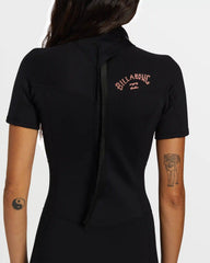 Foil Flatlock Short Sleeve Springsuit - Black