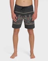 73 Pro 18" Boardshorts - Black
