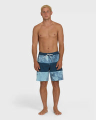 Tribong Lo Tide 18" Boardshorts - Dark Denim