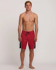 Straddie Pro Performance 20" Boardshorts - Scarlet