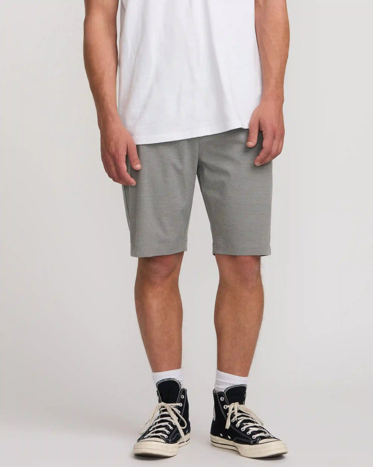 Crossfire Submersible 21" Hybrid Shorts - Gray