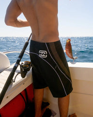 Fluid 2K Pro 21" Boardshorts - Black